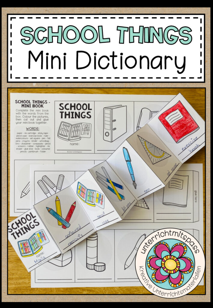 SCHOOL THINGS – Mini Dictionary (Leporello)